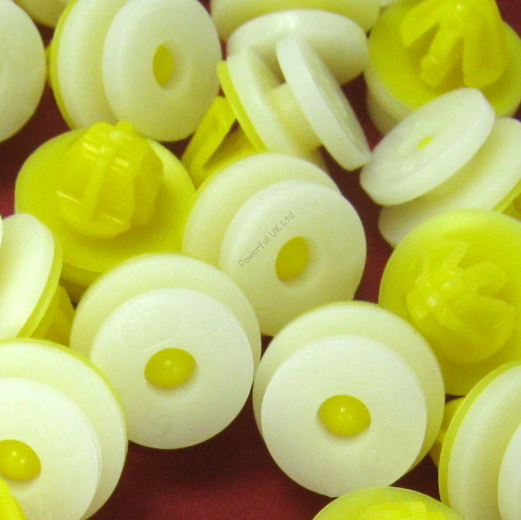 Yellow & White plastic wheel arch door moulding clips for Range Rover Sport L320 - 10 pack